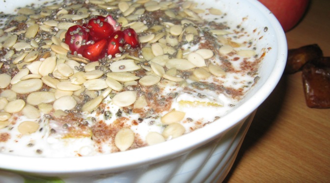 Fruity & Nutty Oats-Buttermilk Porridge